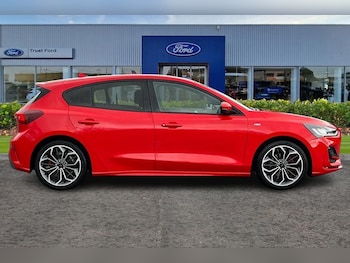 Used Ford Focus 2023 for sale - 77393912: Photo