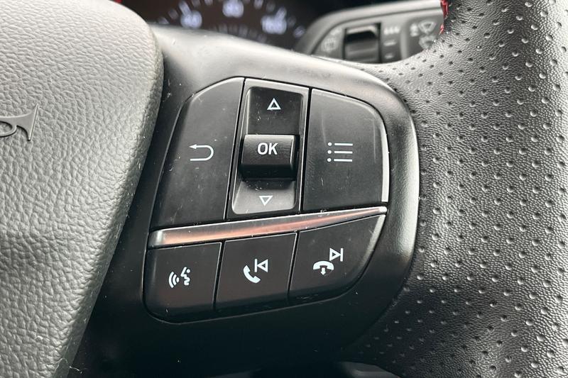 Used Ford Focus 2022 for sale - 76609158: Photo 33