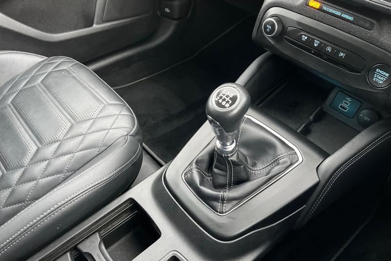 Used Ford Focus 2023 for sale - 76882733: Photo 30