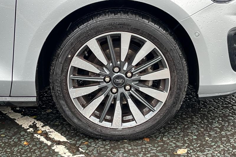 Used Ford Focus 2023 for sale - 76882733: Photo 8