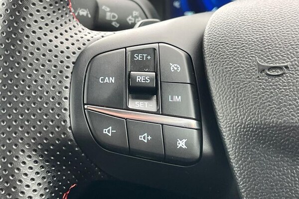 Used Ford Puma 2022 for sale - 75655858: Photo 32