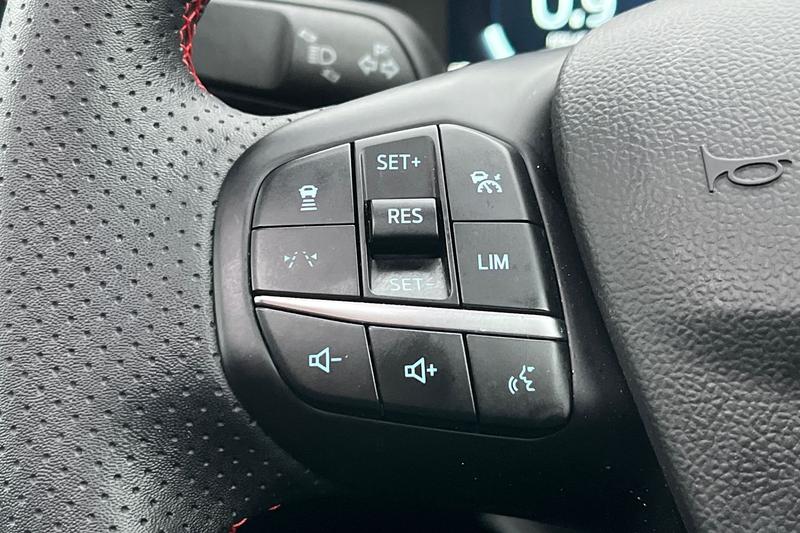 Used Ford Kuga 2025 for sale - 77511988: Photo 31