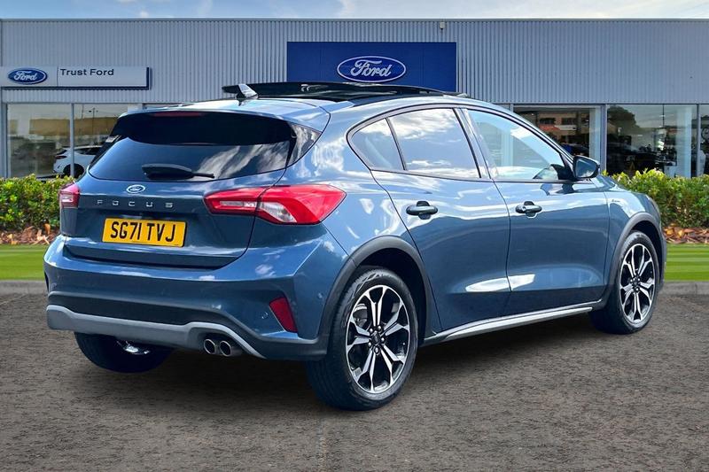 Used Ford Focus 2021 for sale - 76782159: Photo 4