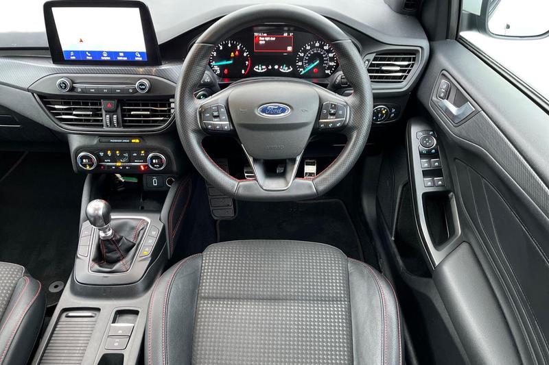 Used Ford Focus 2020 for sale - 77407031: Photo 11