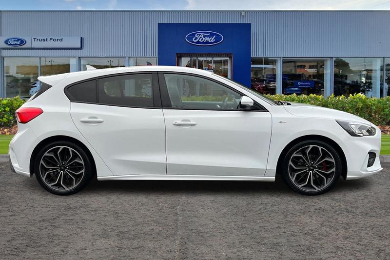 Used Ford Focus 2020 for sale - 77407031: Photo 3