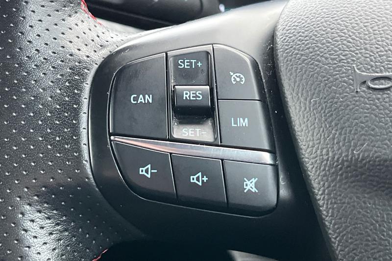 Used Ford Focus 2020 for sale - 77407031: Photo 32