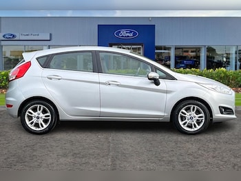 Used Ford Fiesta 2016 for sale - 79128678: Photo