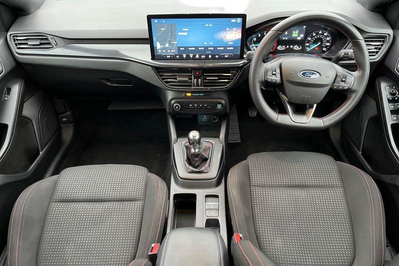 Used Ford Focus 2023 for sale - 76819259: Photo 10