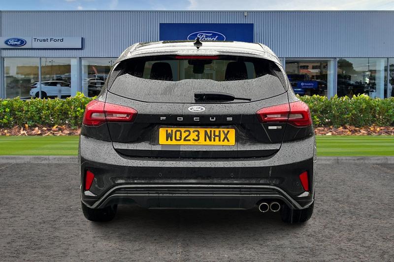 Used Ford Focus 2023 for sale - 76819259: Photo 7