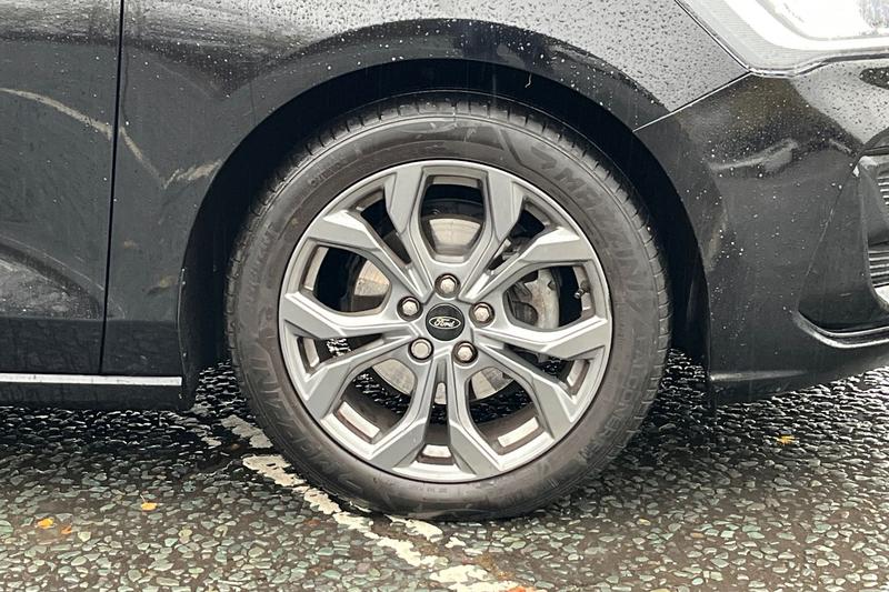 Used Ford Focus 2023 for sale - 76819259: Photo 8