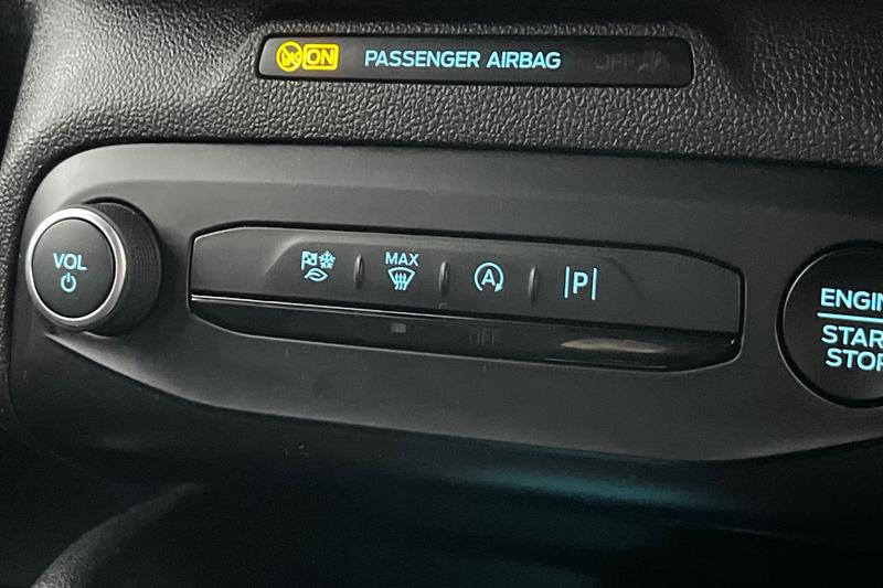 Used Ford Focus 2023 for sale - 76882732: Photo 31