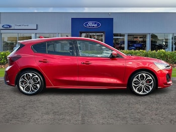 Used Ford Focus 2023 for sale - 77804518: Photo