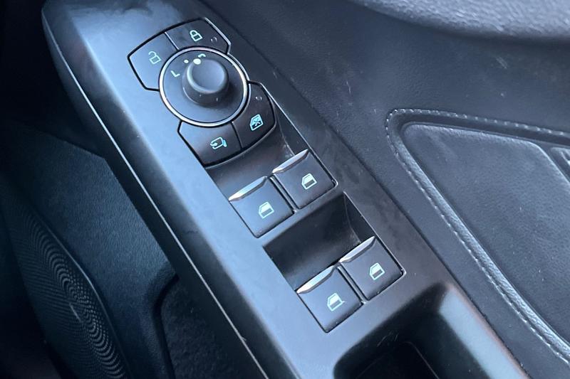 Used Ford Focus 2023 for sale - 76895483: Photo 16