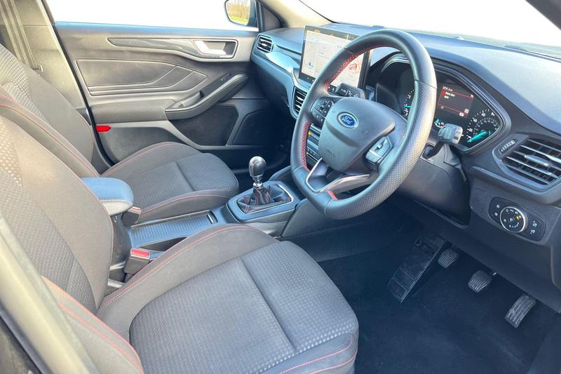 Used Ford Focus 2023 for sale - 76895483: Photo 9