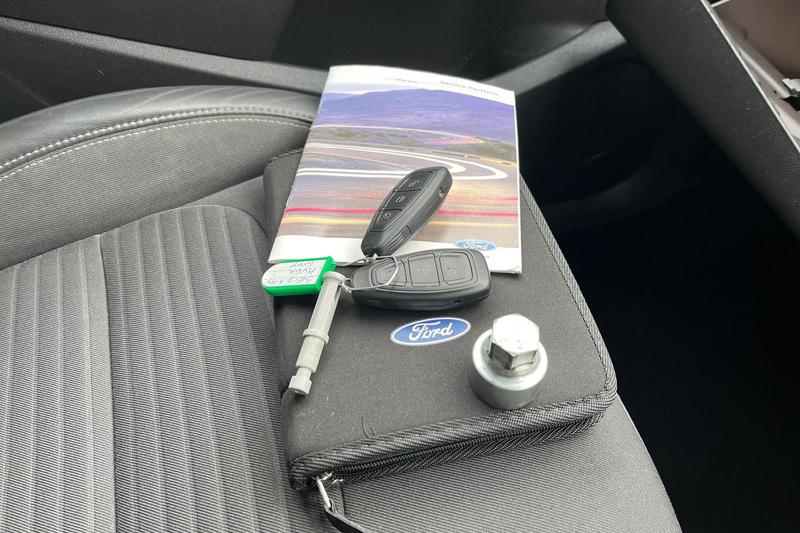 Used Ford Kuga 2017 for sale - 77063998: Photo 22