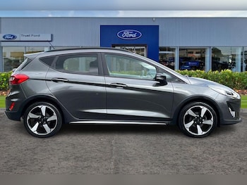 Used Ford Fiesta 2018 for sale - 79404158: Photo