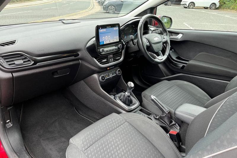 Used Ford Fiesta 2018 for sale - 78038838: Photo 18