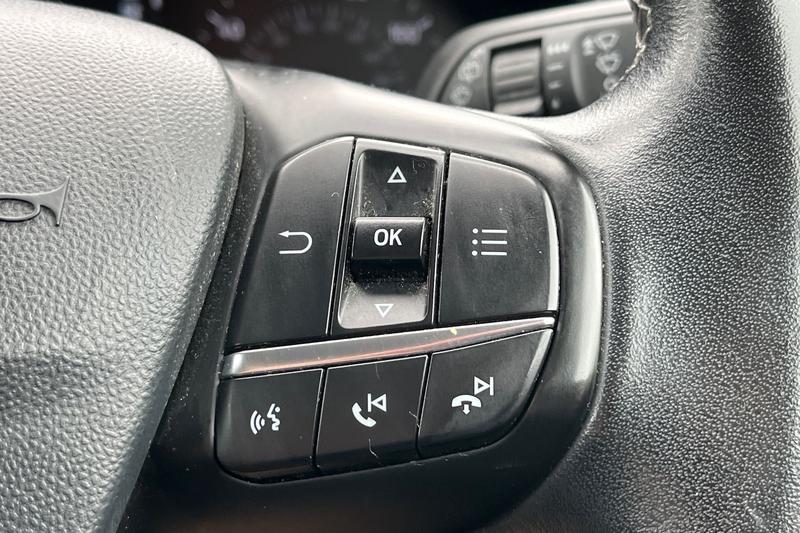 Used Ford Fiesta 2018 for sale - 78038838: Photo 33