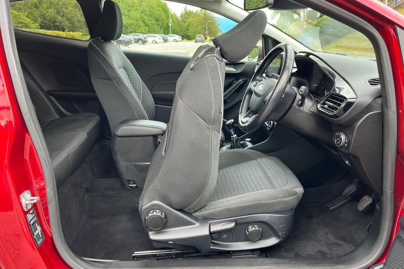 Used Ford Fiesta 2018 for sale - 78038838: Photo 37