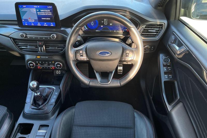 Used Ford Focus 2021 for sale - 76703272: Photo 11