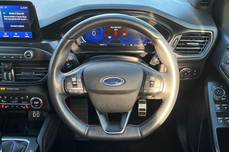 Used Ford Focus 2021 for sale - 76703272: Photo 12