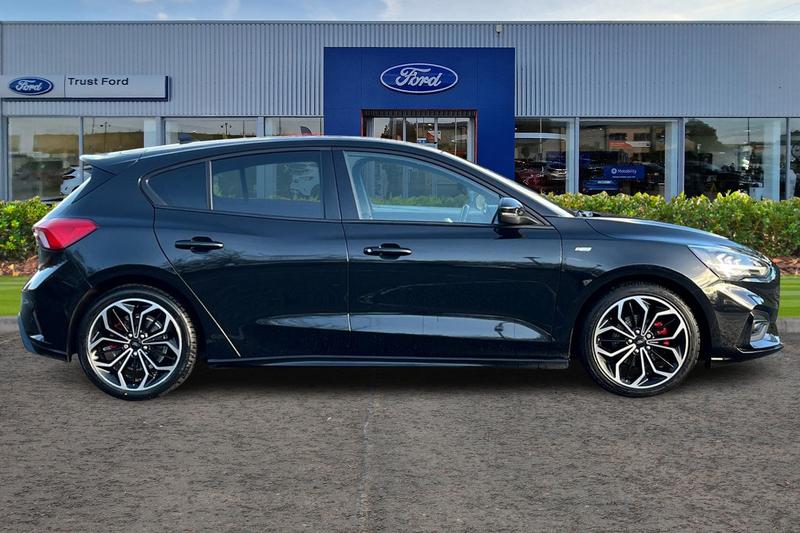 Used Ford Focus 2021 for sale - 76703272: Photo 3