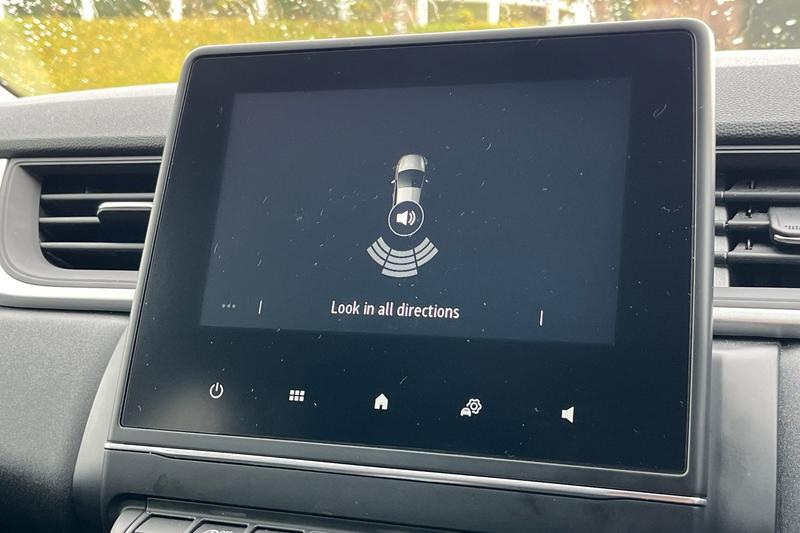 Used Renault Captur 2024 for sale - 76545397: Photo 24