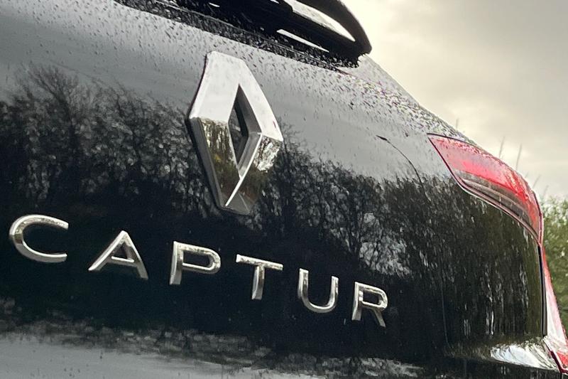 Used Renault Captur 2024 for sale - 76545397: Photo 39