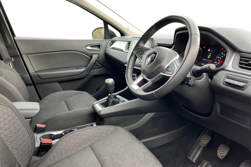 Used Renault Captur 2024 for sale - 76545397: Photo 9