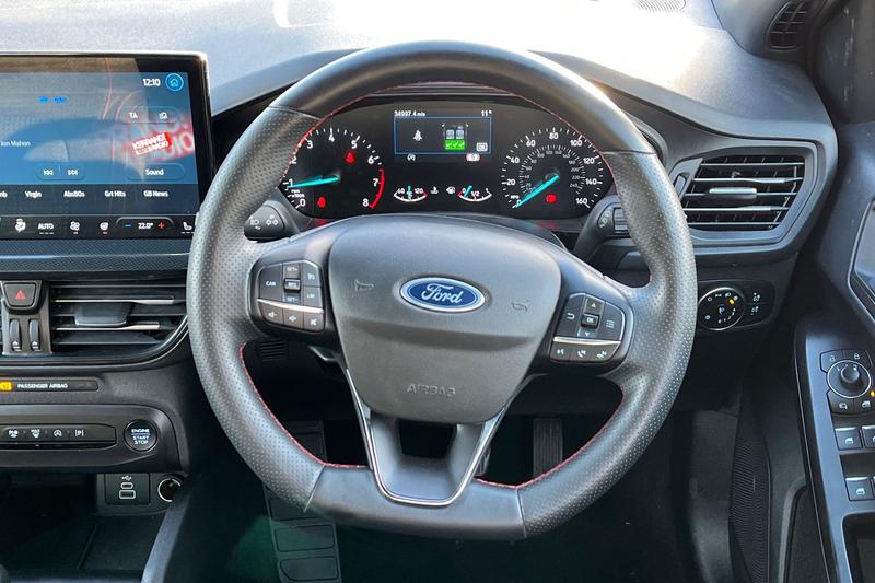 Used Ford Focus 2023 for sale - 76908569: Photo 12