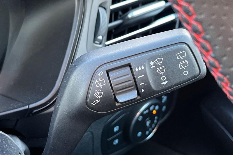 Used Ford Focus 2023 for sale - 76908569: Photo 15