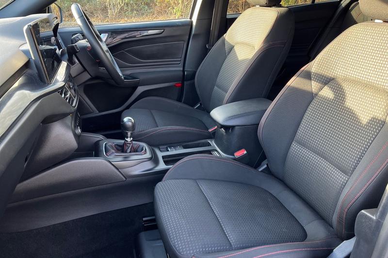 Used Ford Focus 2023 for sale - 76908569: Photo 19