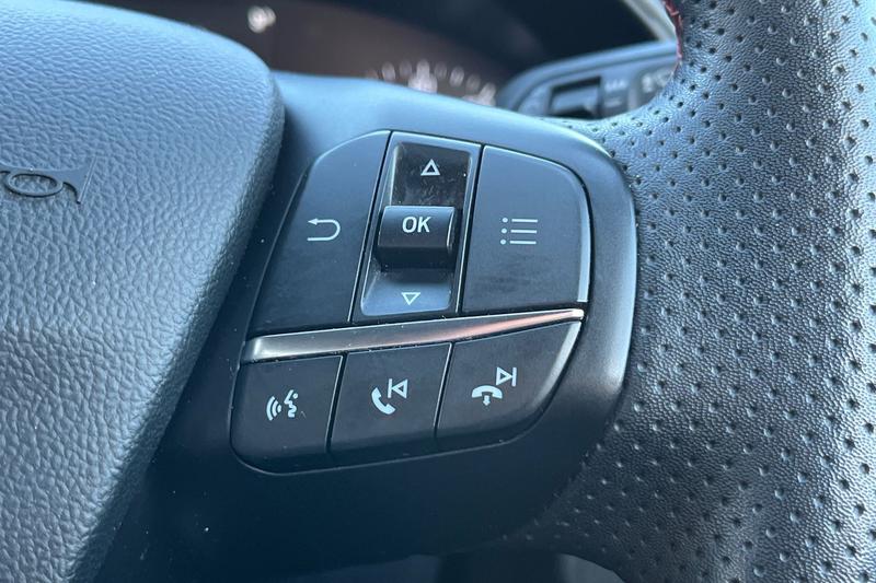 Used Ford Focus 2023 for sale - 76895479: Photo 33