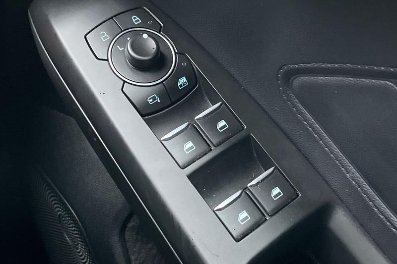 Used Ford Focus 2023 for sale - 76819242: Photo 16