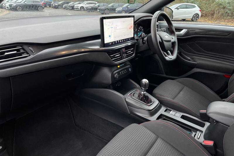 Used Ford Focus 2023 for sale - 76819242: Photo 18