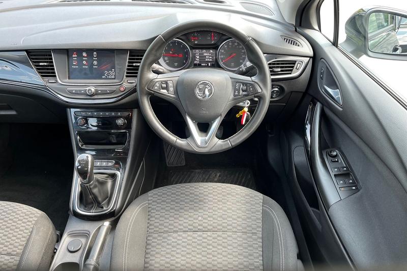 Used Vauxhall Astra 2018 for sale - 76452888: Photo 11