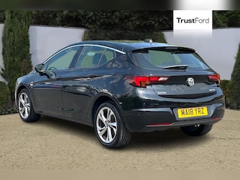 Used Vauxhall Astra 2018 for sale - 76452888: Photo