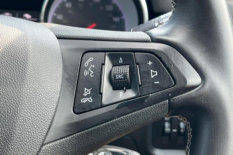 Used Vauxhall Astra 2018 for sale - 76452888: Photo 33