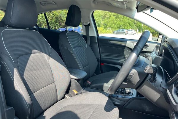 Used Ford Focus 2020 for sale - 75598727: Photo 17