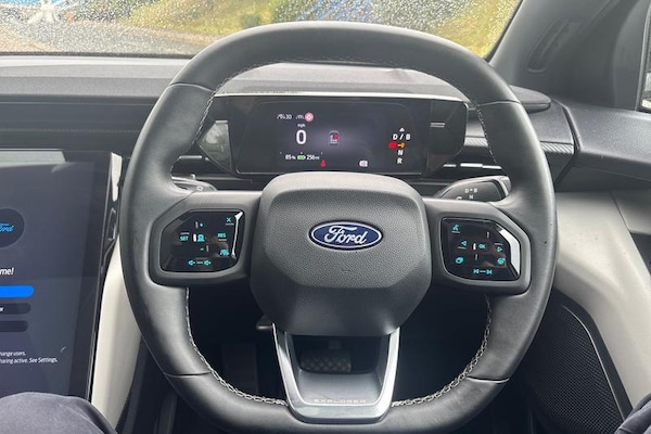 Used Ford Explorer 2024 for sale - 75048819: Photo 12