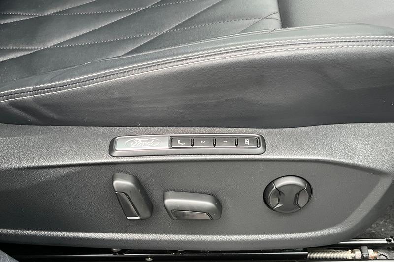 Used Ford Explorer 2024 for sale - 75048819: Photo 28