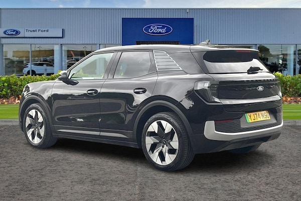 Used Ford Explorer 2024 for sale - 75048819: Photo 2