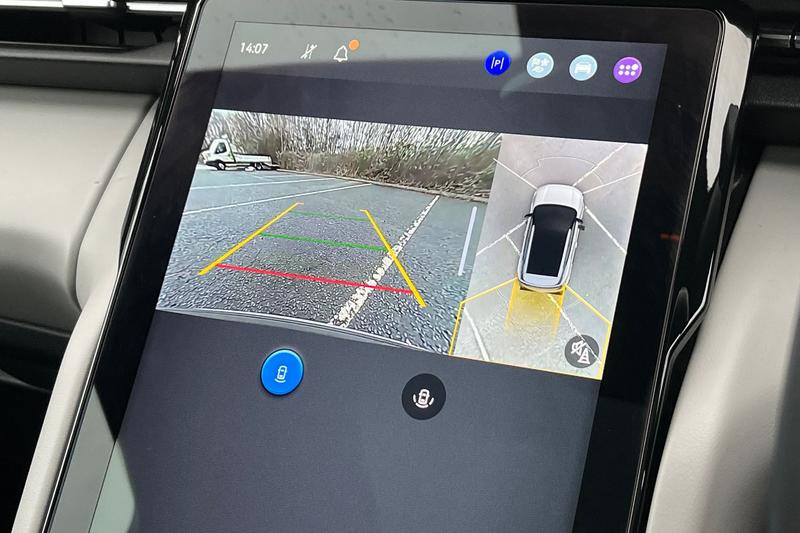 Used Ford Explorer 2024 for sale - 75048819: Photo 30