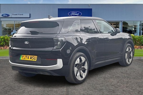 Used Ford Explorer 2024 for sale - 75048819: Photo 4
