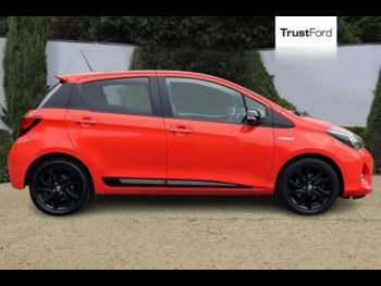 Used Toyota Yaris 2016 for sale - 74676444: Photo