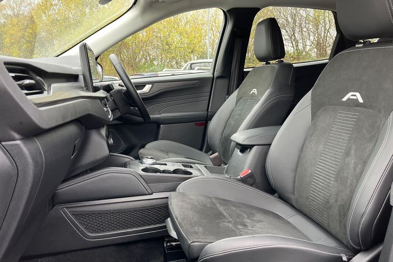 Used Ford Kuga 2025 for sale - 76953800: Photo 19