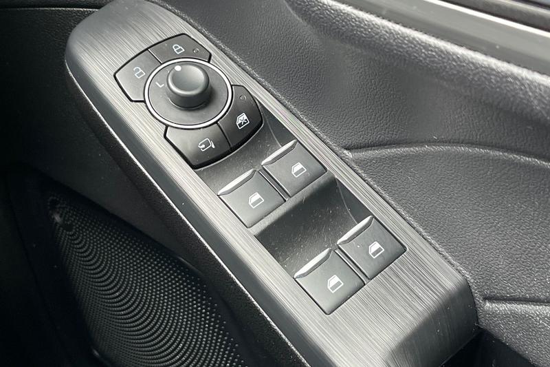 Used Ford Kuga 2023 for sale - 77918561: Photo 16