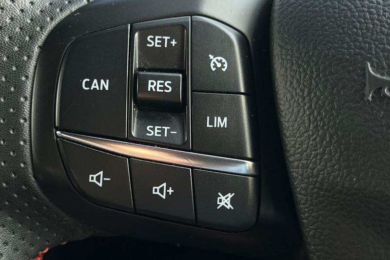 Used Ford Focus 2023 for sale - 76895352: Photo 25