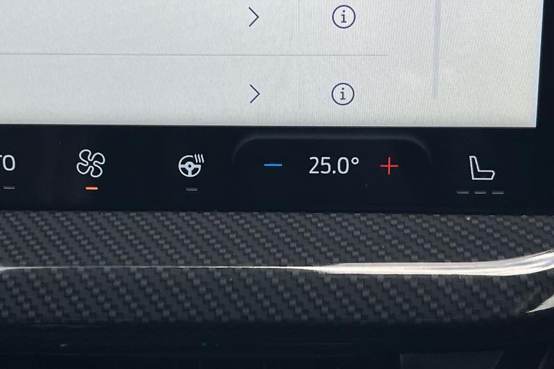 Used Ford Focus 2023 for sale - 76895352: Photo 32