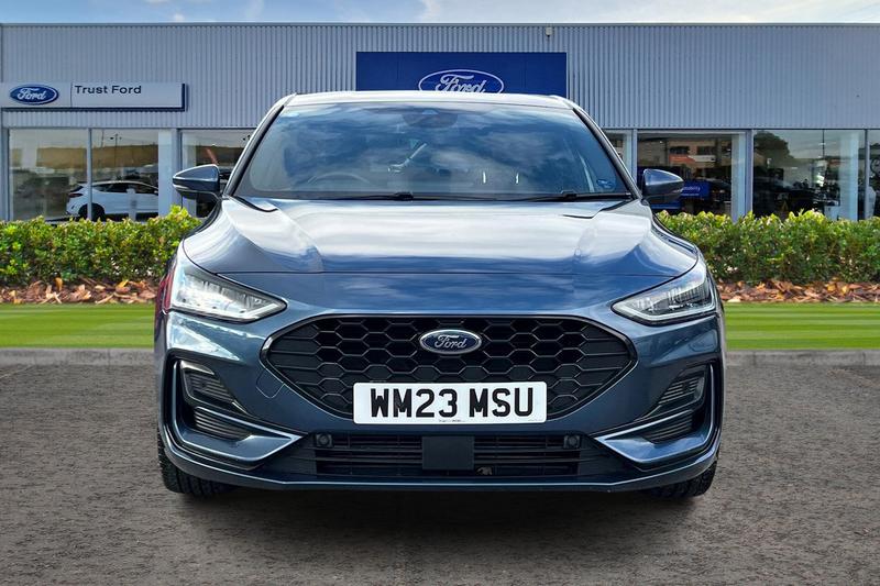 Used Ford Focus 2023 for sale - 76895352: Photo 6